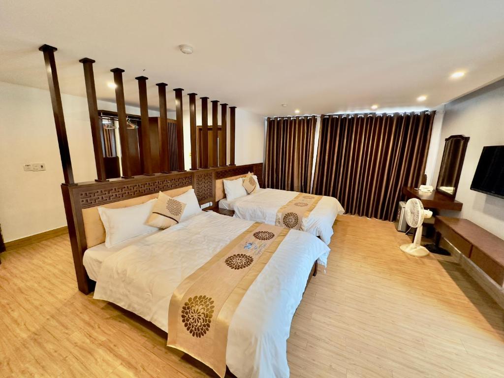 Romance hotel