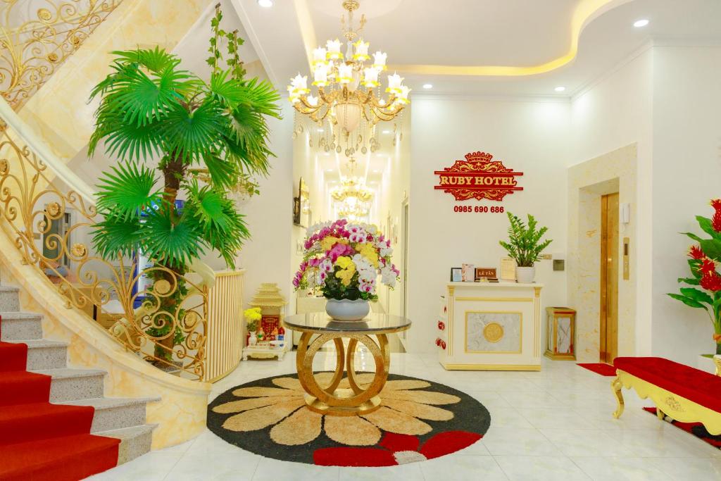 Ruby Hotel Phan Thiet - Beachside View