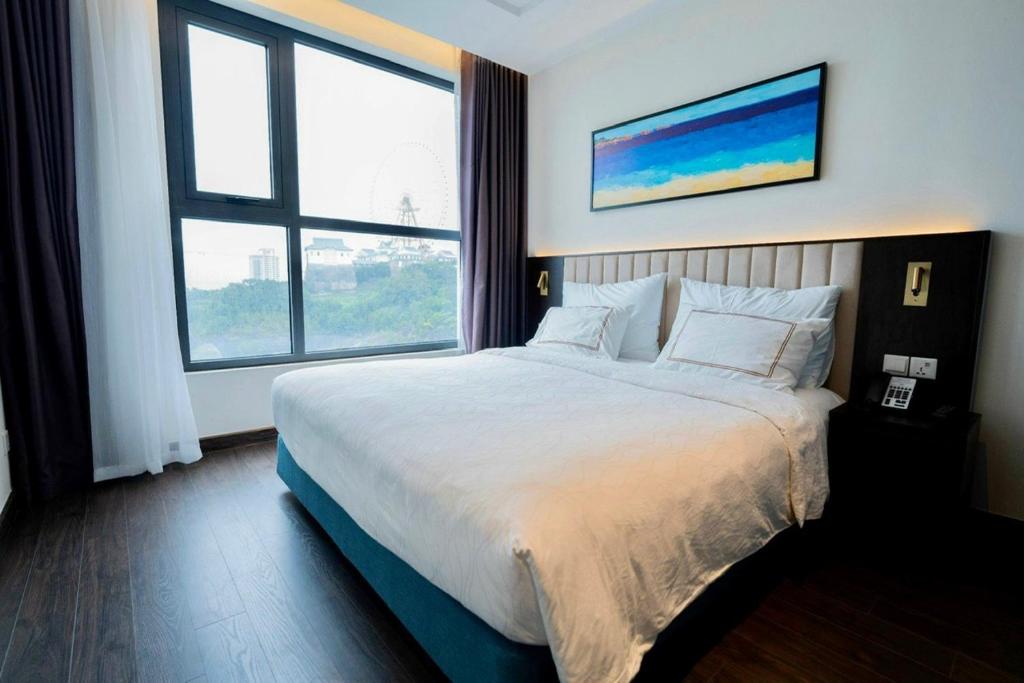 Duas House #S2 Sapphire Hạ Long Căn 2 Phòng Ngủ 1 vệ sinh hướng vịnh - vòng quay mặt trời