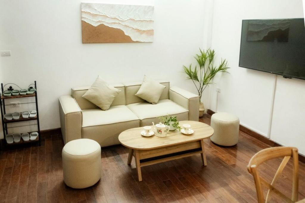 Serene ArtCondo Netflix