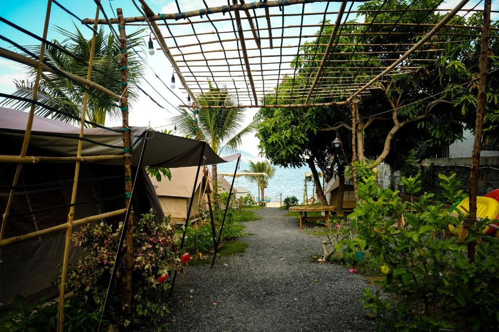 Sơ Tình Camp