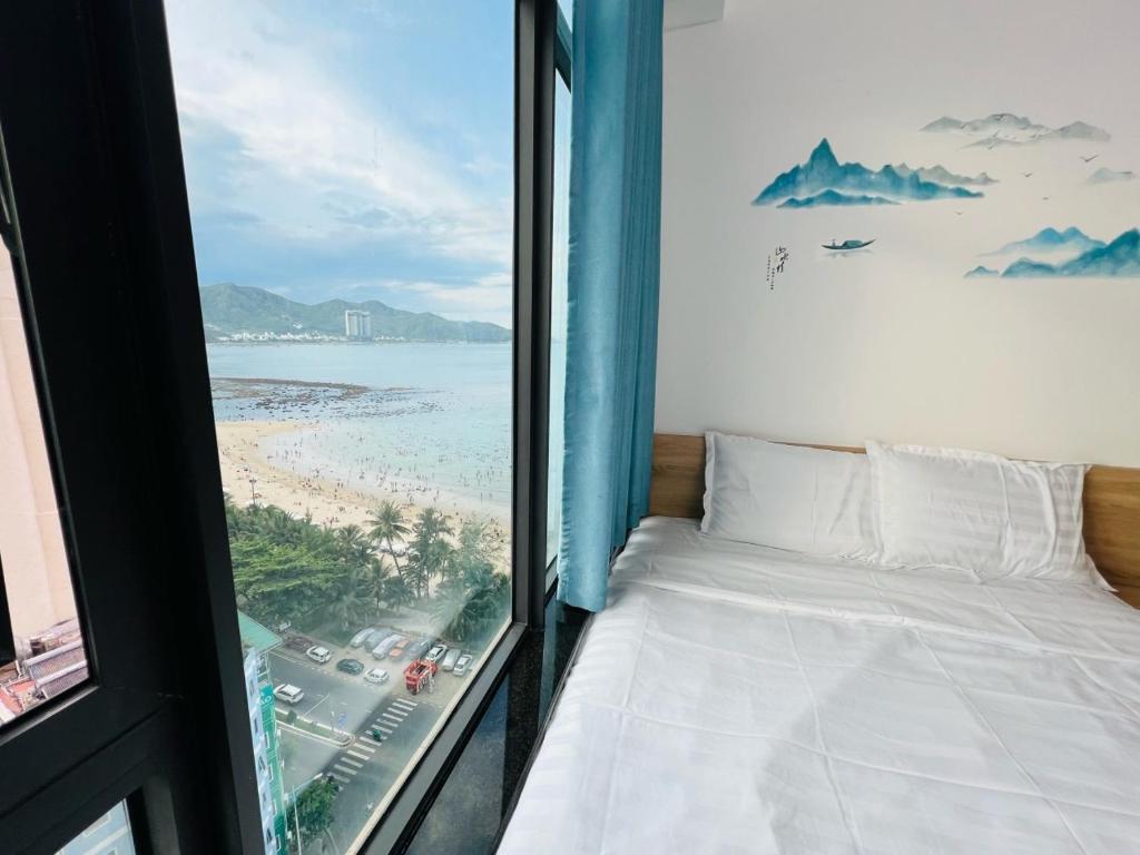 Summer ocean view MTVT apartment