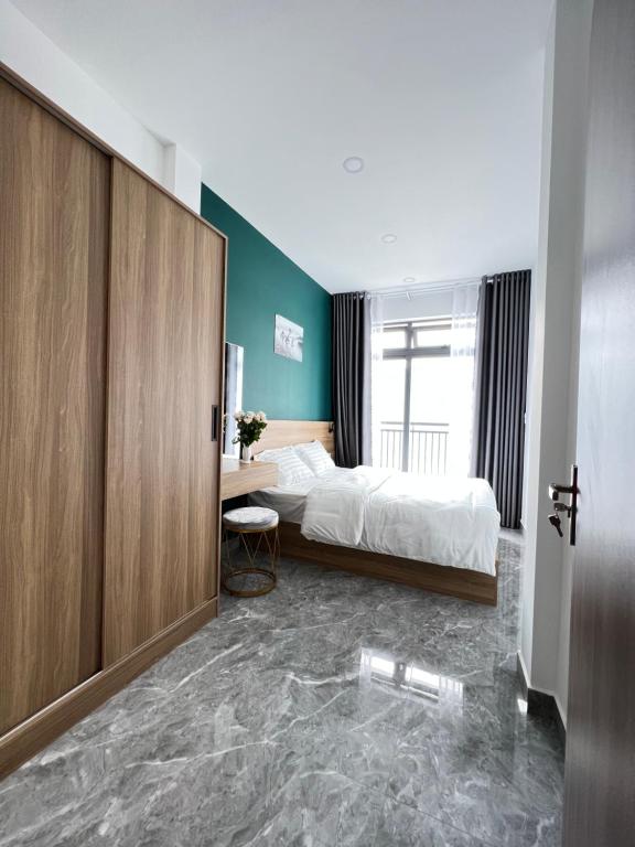 Su Apartment