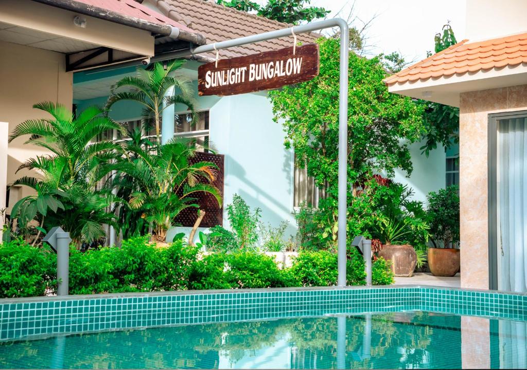 Sunlight Bungalow