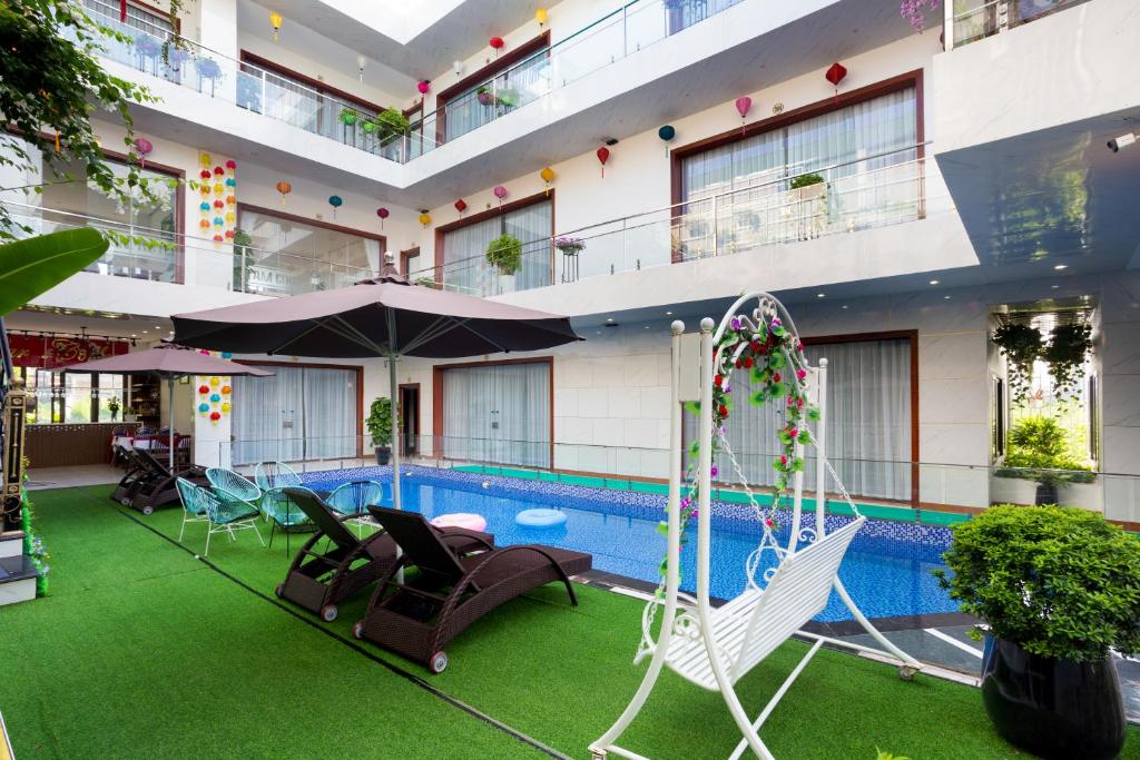 TAM COC SUNSHINE HOTEL