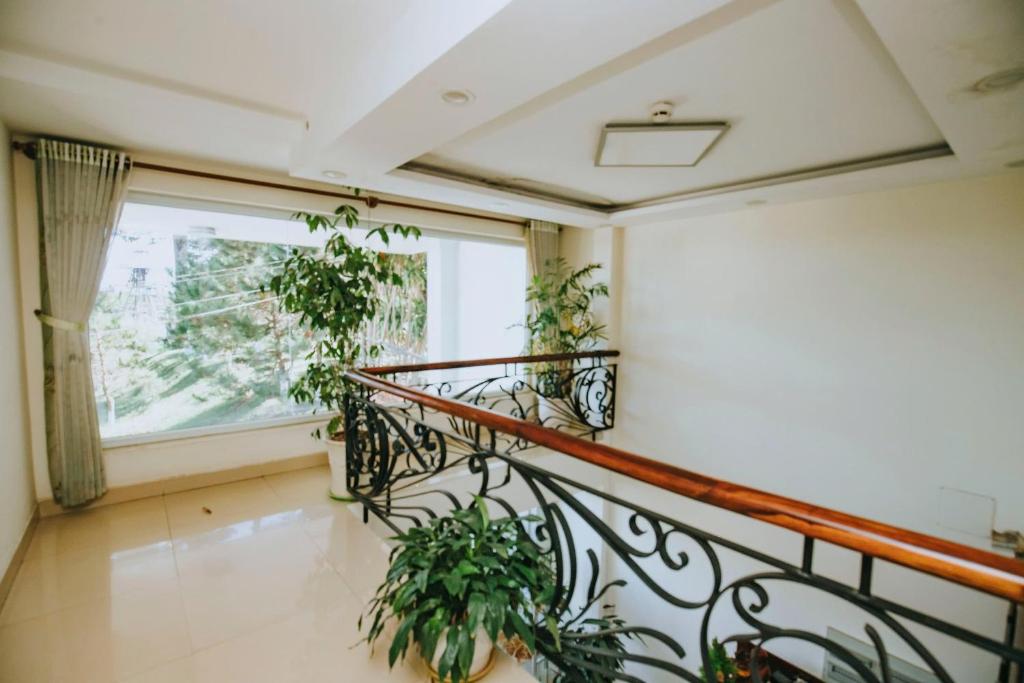 Thanh Loan Hotel DL - by BAY LUXURY