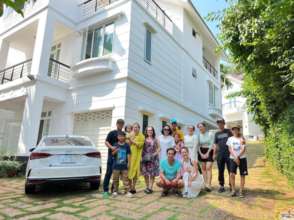 5 Bedroom Villa in Vung Tau- The Black & White Garden Villa