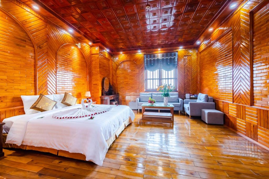TheKing Hotel