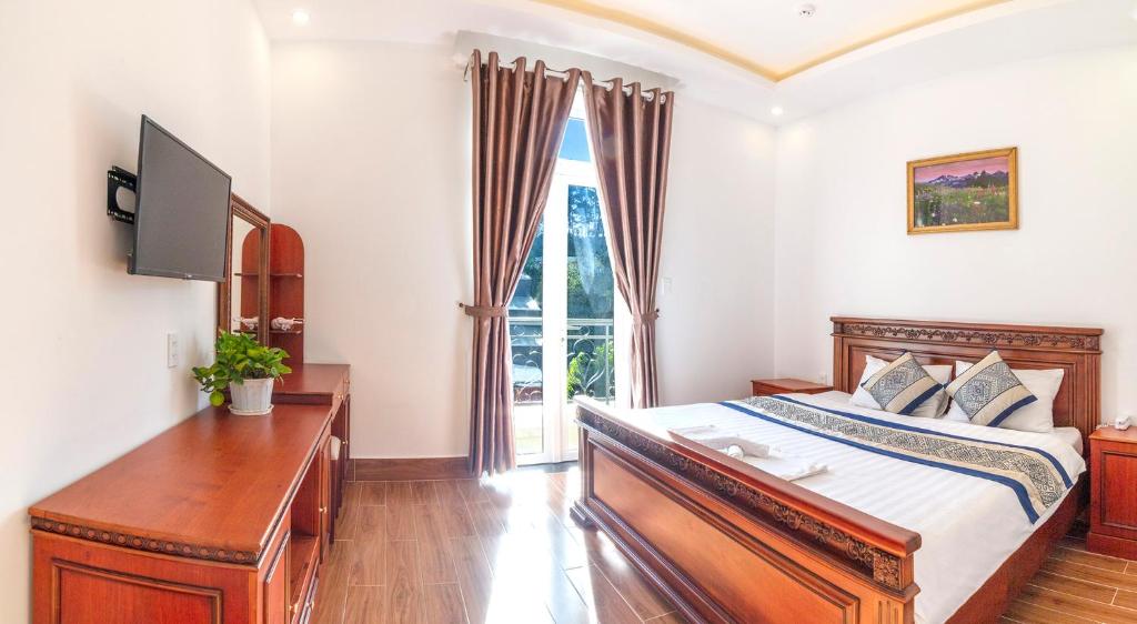 ADALY Hotel Dalat