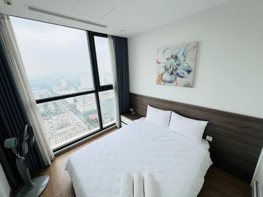 VNRooms - 1BR/ Vinhomes Skylake/ View Korean Town