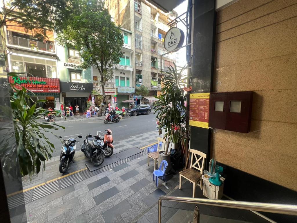 A25 Hotel - 25 Trương Định