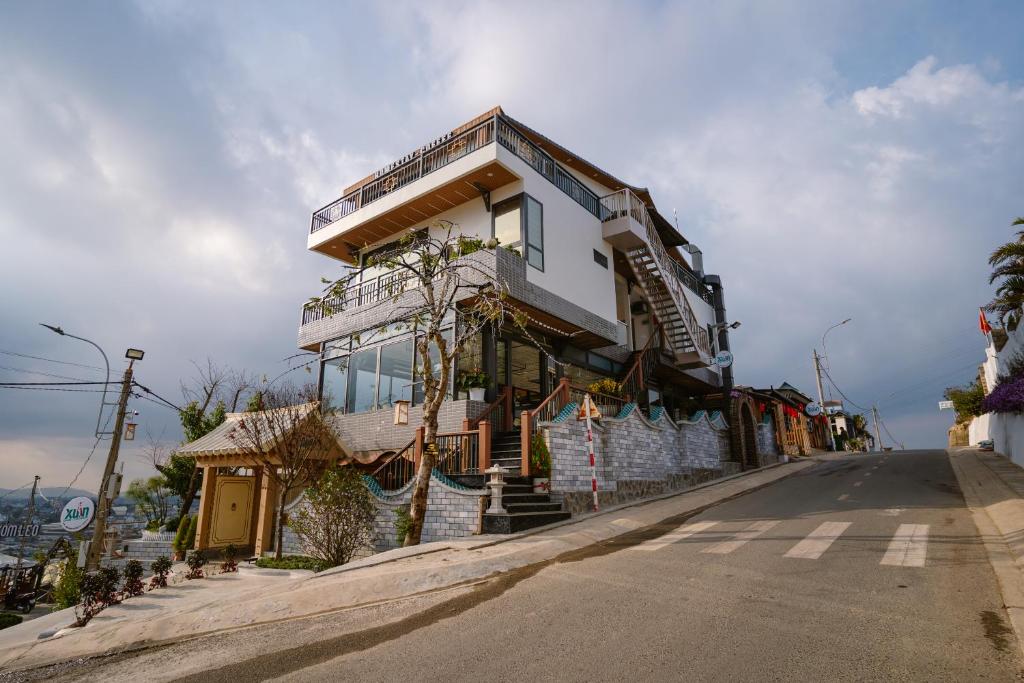 Xuân Home
